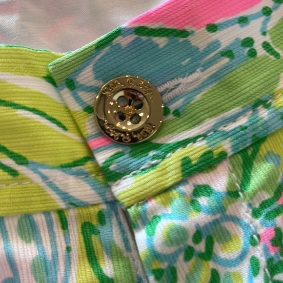 Lilly Pulitzer Callahan Short Size 00 - Picture 3 of 6